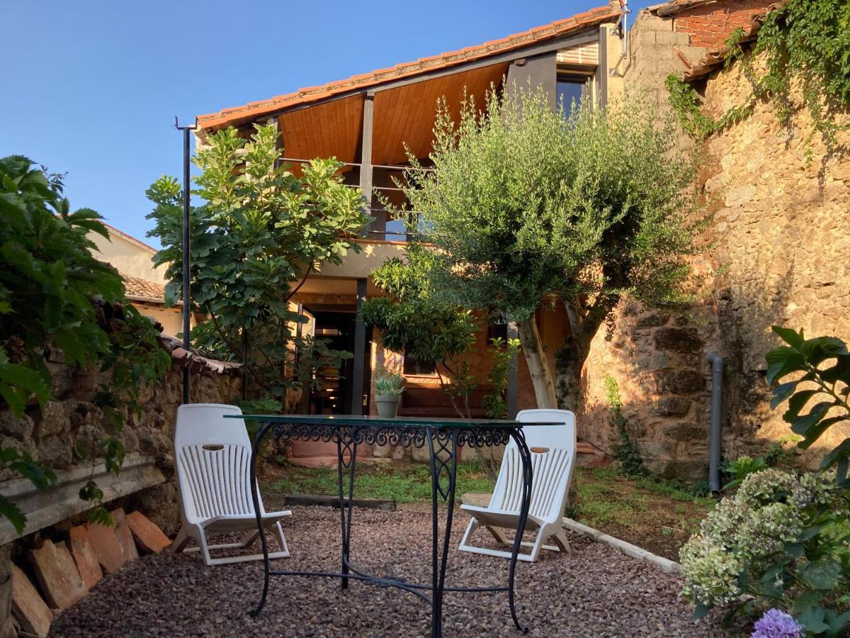 El Jazmin De La Fuente Casa Rural Guijo de Santa Bárbara Екстериор снимка